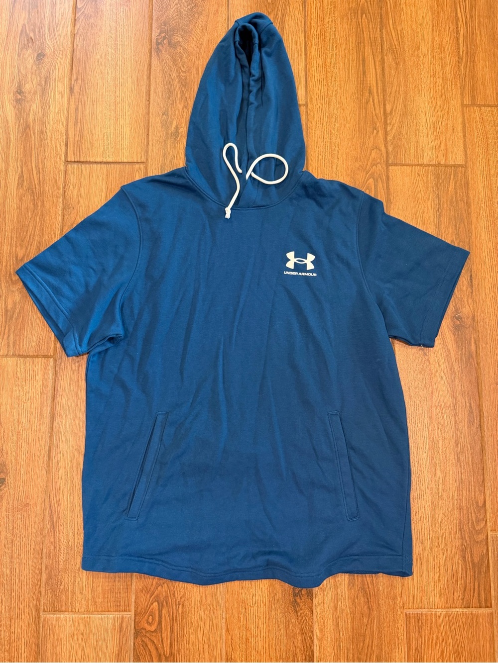 Under Armour Men’s Blue Short-Sleeve Hoodie / xl / new